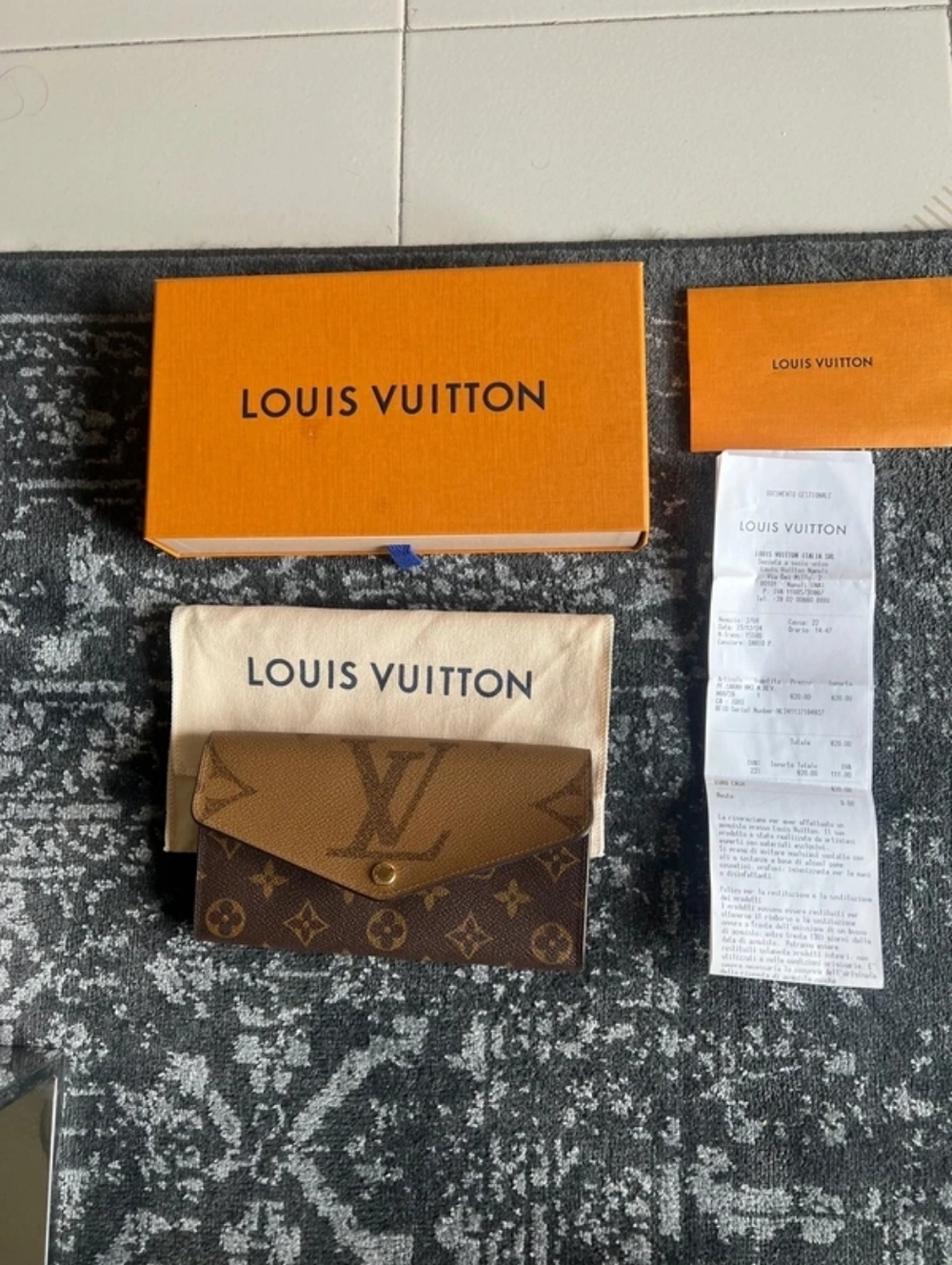 Louis Vuitton Sarah Wallet